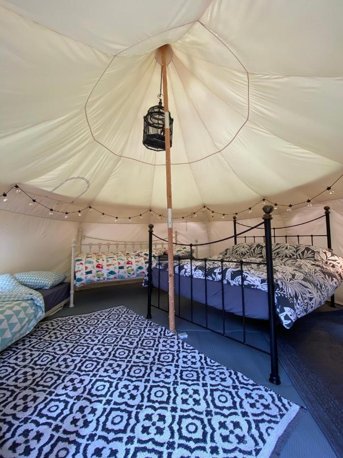 Secret Garden Glamping Hotell Lymington Eksteriør bilde