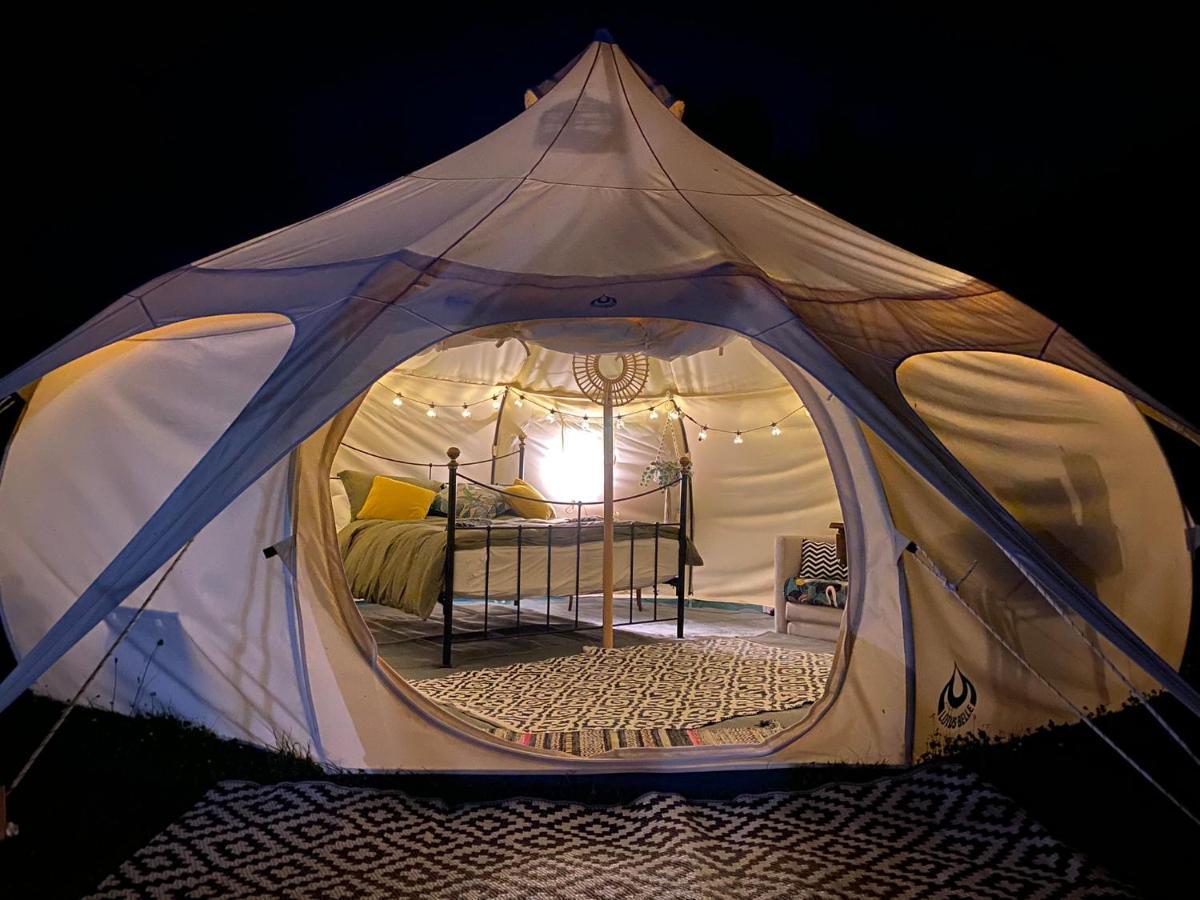 Secret Garden Glamping Hotell Lymington Eksteriør bilde