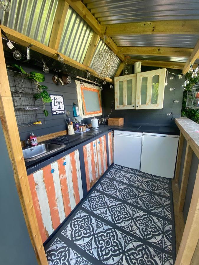 Secret Garden Glamping Hotell Lymington Eksteriør bilde